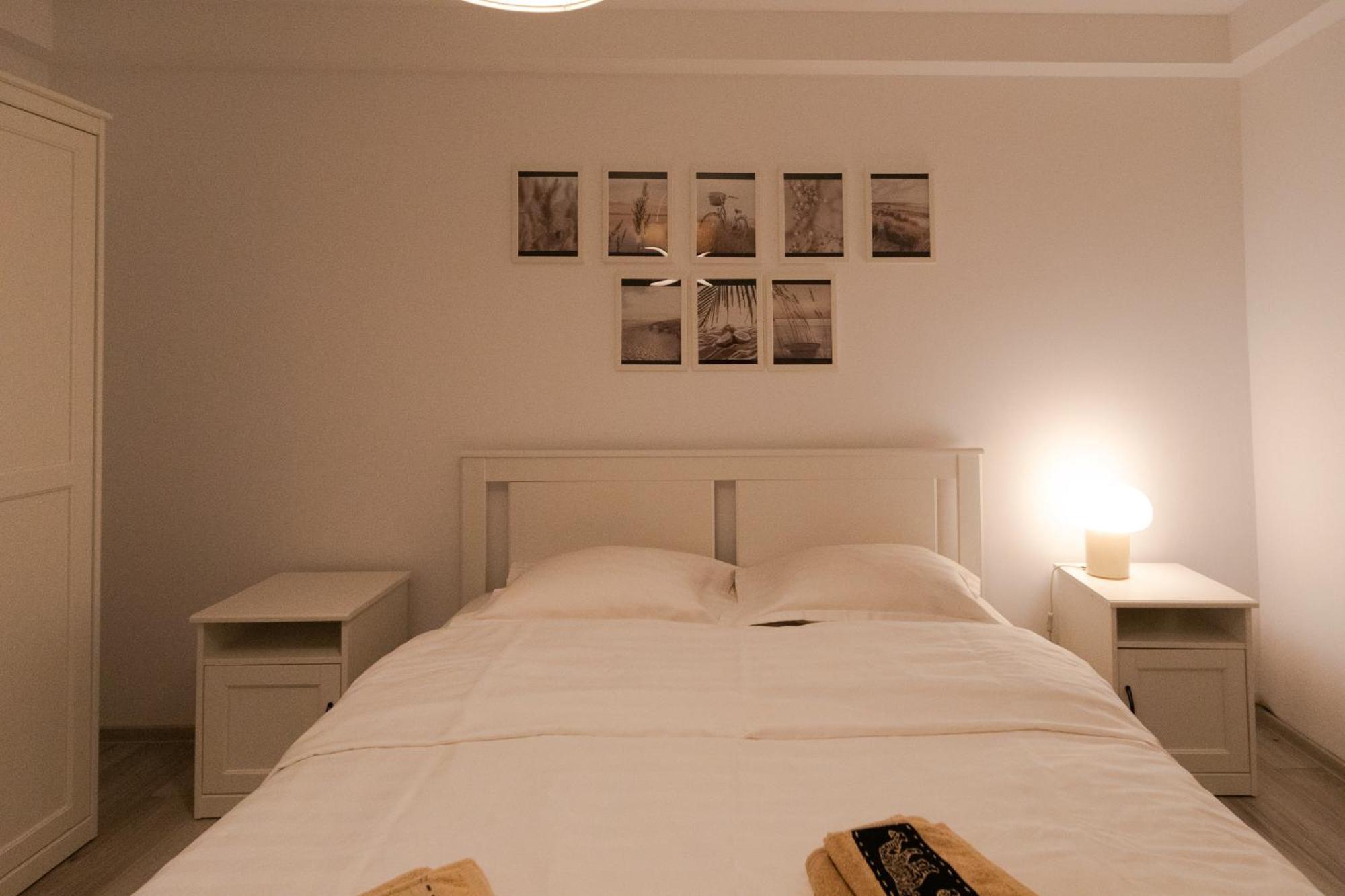 Focalize Apartament Buzău Buitenkant foto