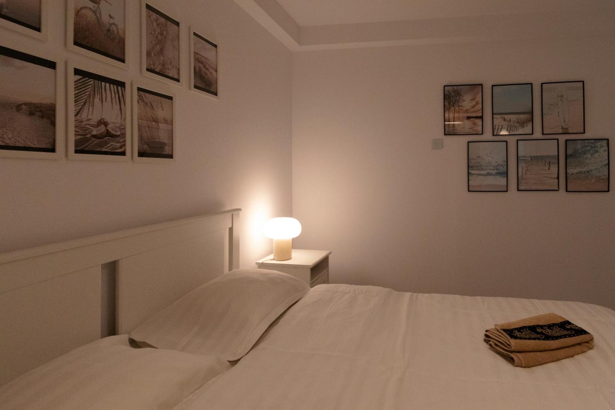 Focalize Apartament Buzău Buitenkant foto